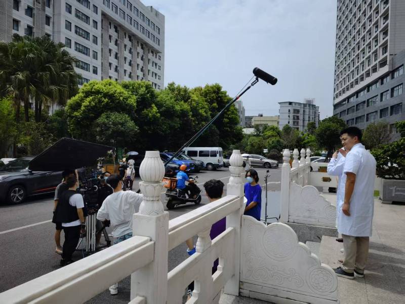 嘉黎县广告片拍摄公司低成本实现高规格制作的诀窍